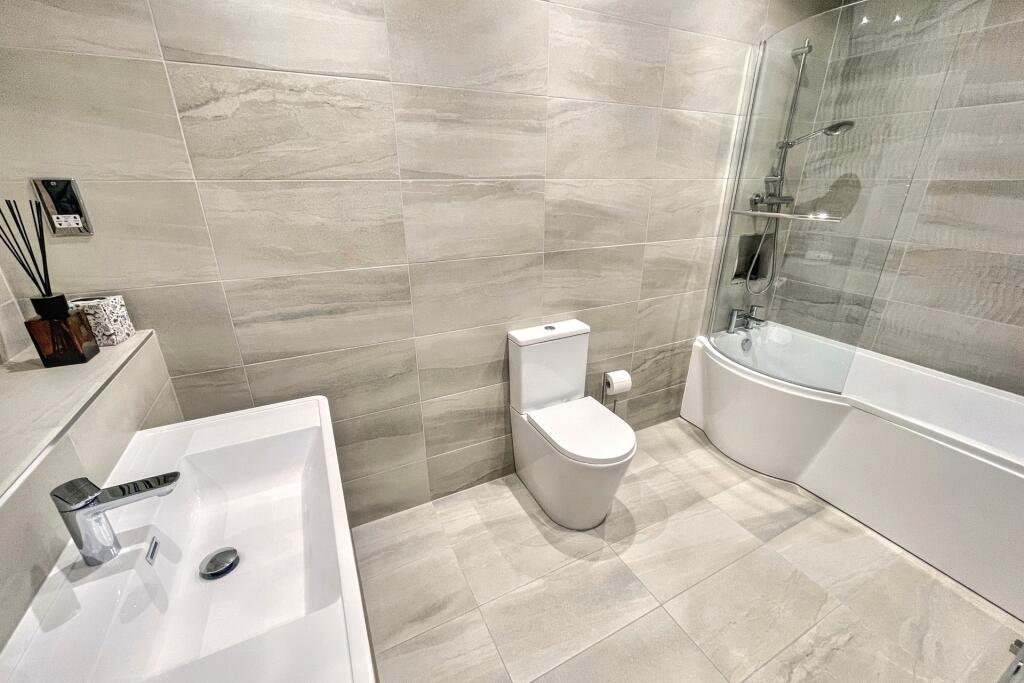 Additional image 9 of East Cliff