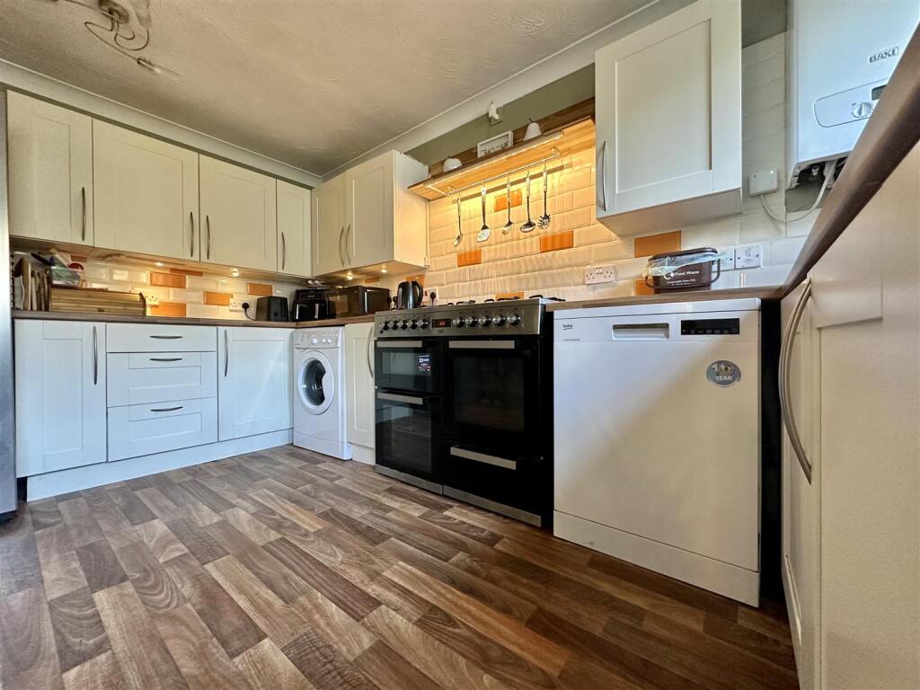 Additional image 18 of Marron Close, Axbridge