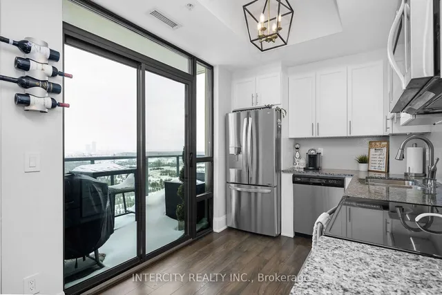 Additional image 14 of 45 Yorkland Blvd Unit 1106