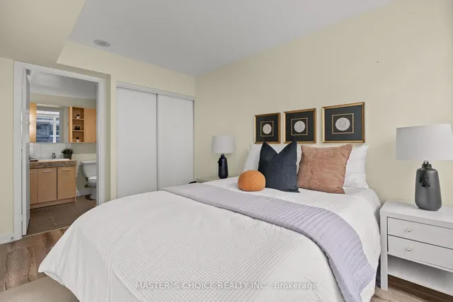 Additional image 16 of 15 Singer Crt Unit 912