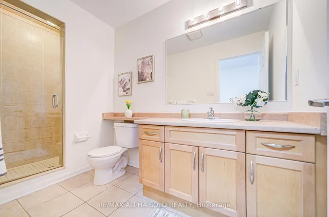 Additional image 38 of 30 Mendelssohn St Unit 15