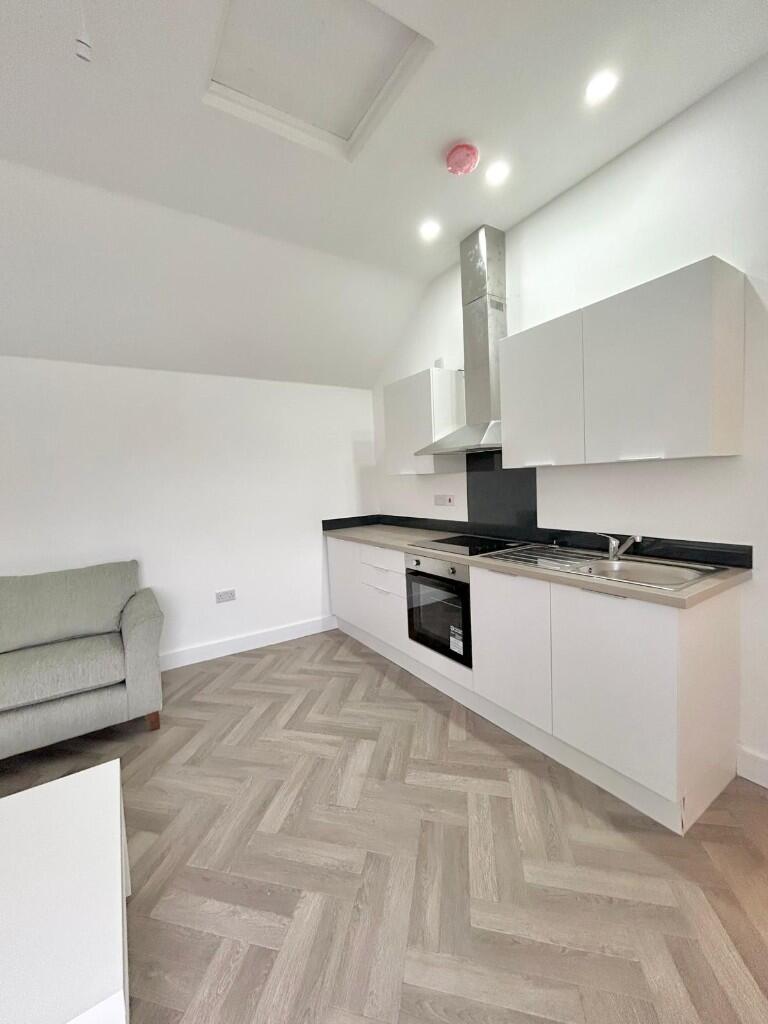 Additional image 4 of Claude Road, Cardiff(City), CF24