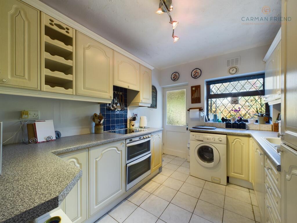 Additional image 3 of Willow Close, Upton, CH2