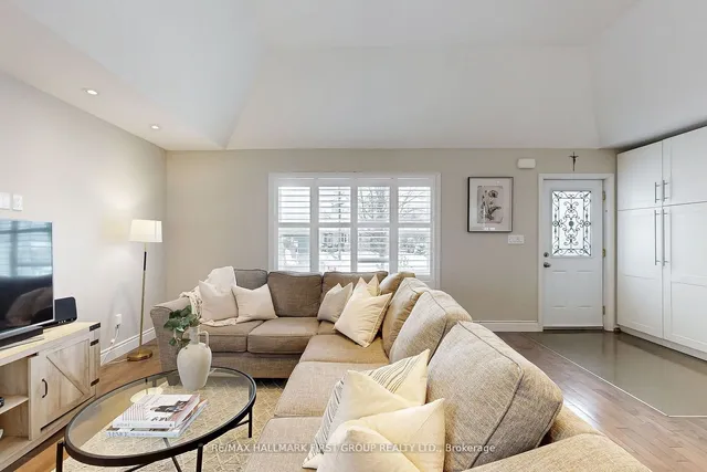 Additional image 13 of 43 Benlight Cres