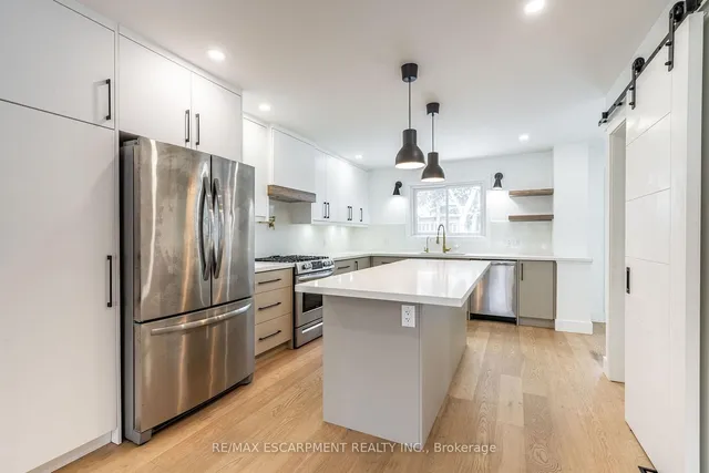Additional image 8 of 3135 MICHAEL Cres