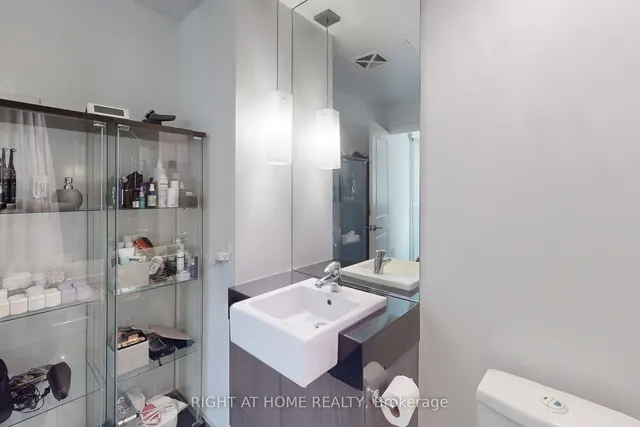 Additional image 13 of 8 The Esplanade St Unit 1802