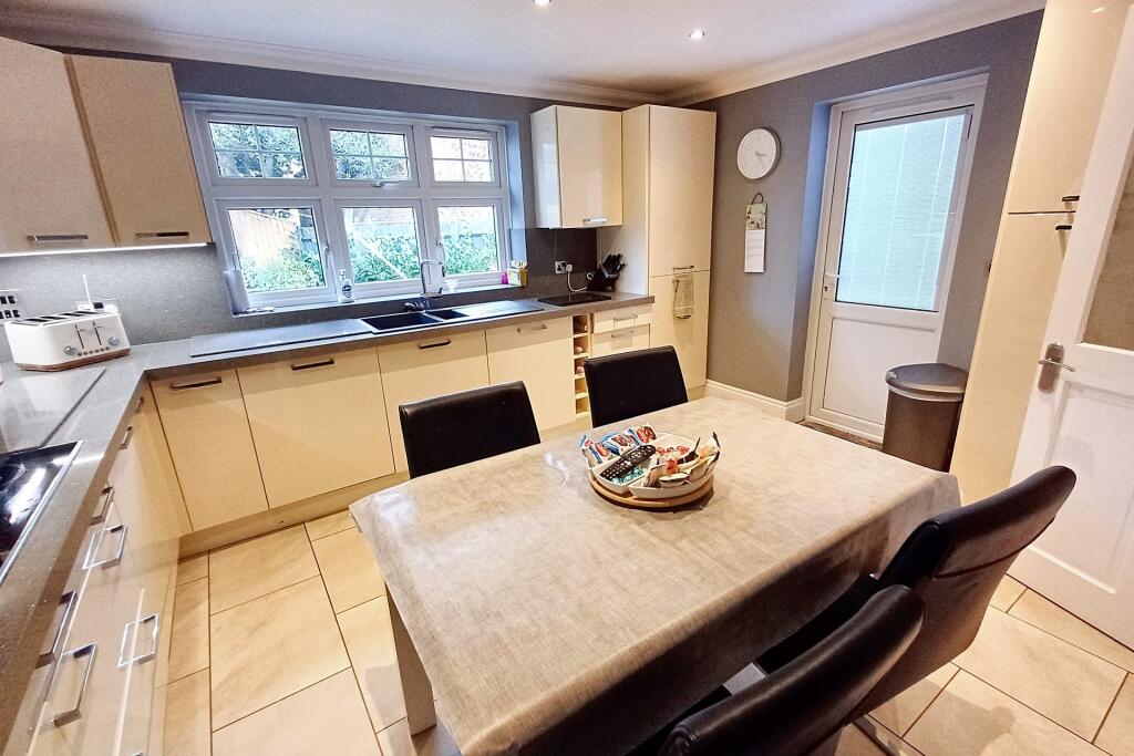 Additional image 8 of Verwood