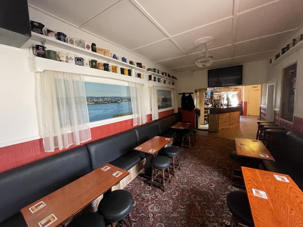 Additional image 3 of Clive Arms Hotel, 31 John Street, Penarth, CF64 1DN
