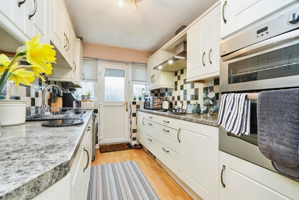 Additional image 4 of Apperley Road, Apperley Bridge, Bradford