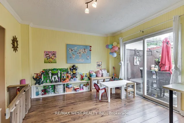 Additional image 17 of 32 Holmesdale Rd