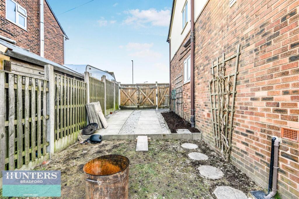 Additional image 18 of Farfield Avenue Wibsey, Bradford, West Yorkshire, BD6 2EB