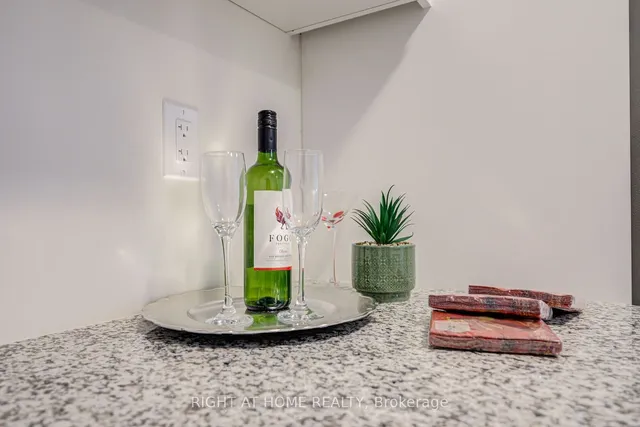 Additional image 25 of 155 Tapscott Rd Unit 21