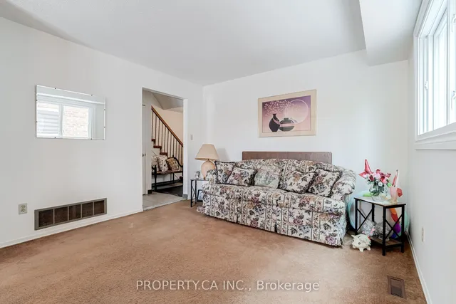 Additional image 16 of 42 Wildercroft Ave