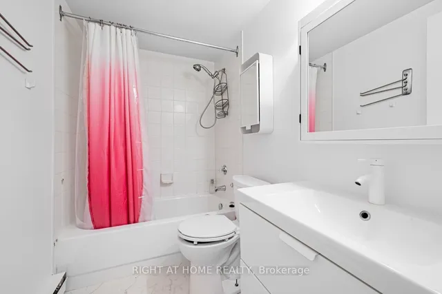 Additional image 15 of 25 Grenville St Unit 405