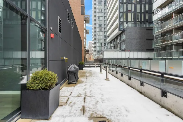 Additional image 33 of 17 Dundonald St Unit 1505