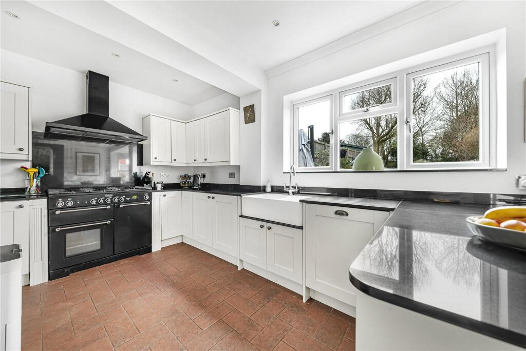 Additional image 29 of Leamington Avenue, Bromley, BR1