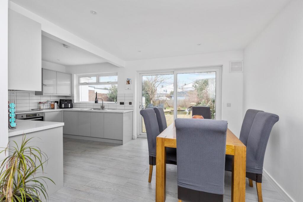 Additional image 3 of Falcon Close, Shoreham-By-Sea, West Sussex, BN43 5HN
