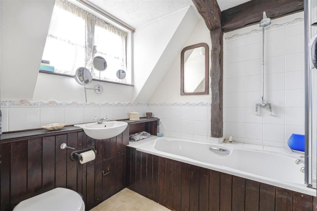 Additional image 19 of The Avenue, Madingley