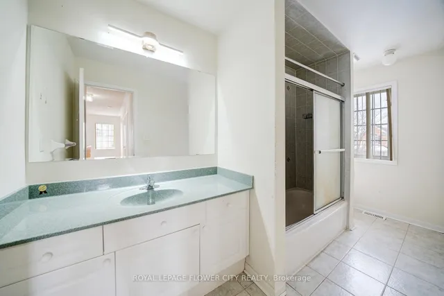 Additional image 35 of 1 Bayridge Dr