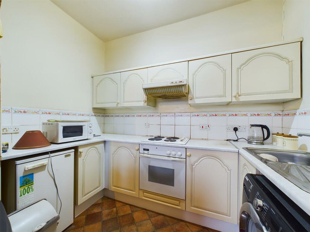 Additional image 3 of Grove Park, Barnard Castle