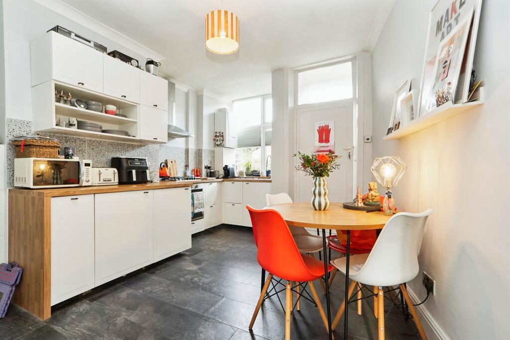 Additional image 13 of New Line, BRADFORD