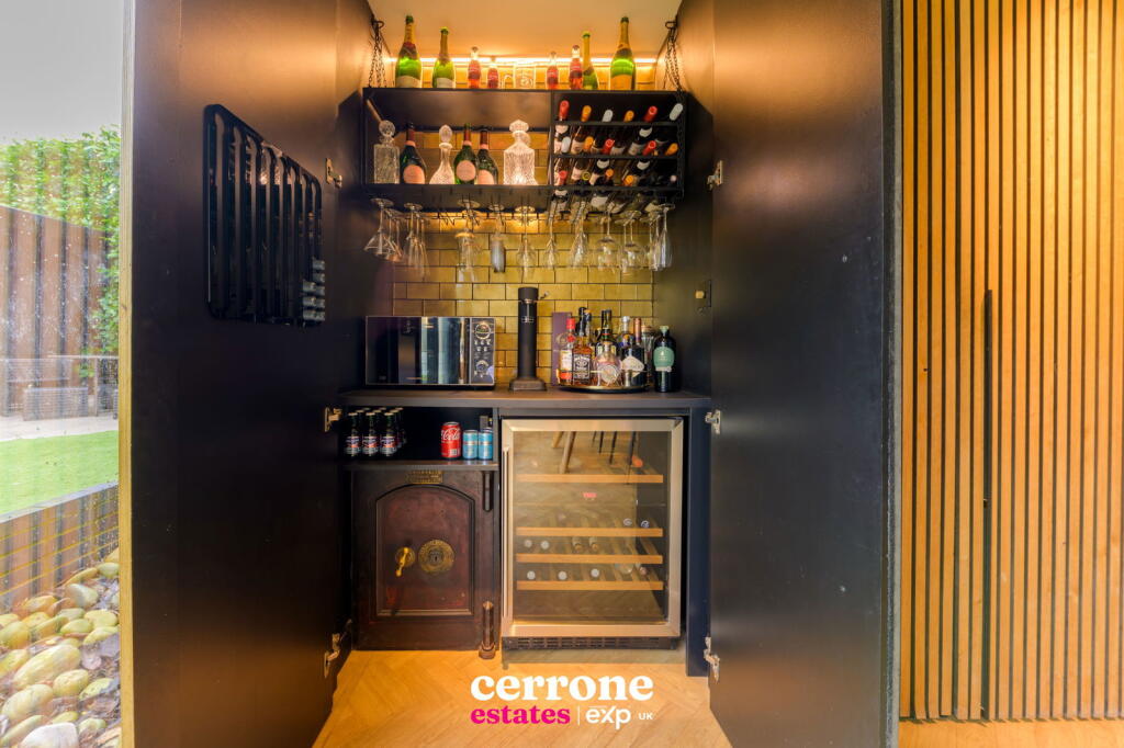 Additional image 9 of Birmingham Road, Marlbrook, Bromsgrove, B61 0HR