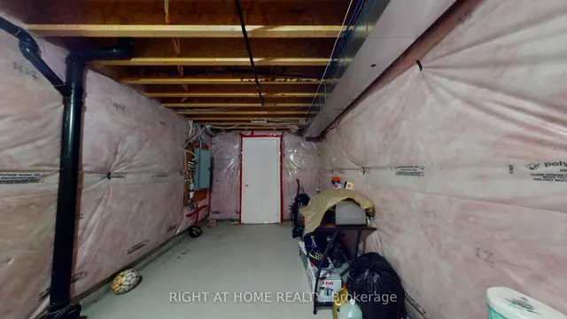 Additional image 28 of 88 Lorenzo Circ