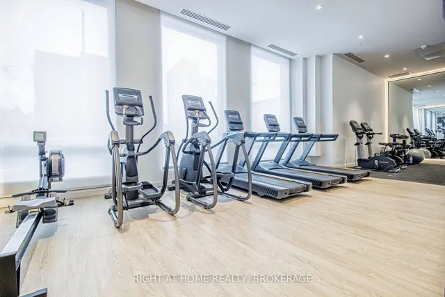 Additional image 19 of 1 Jarvis St Unit 304