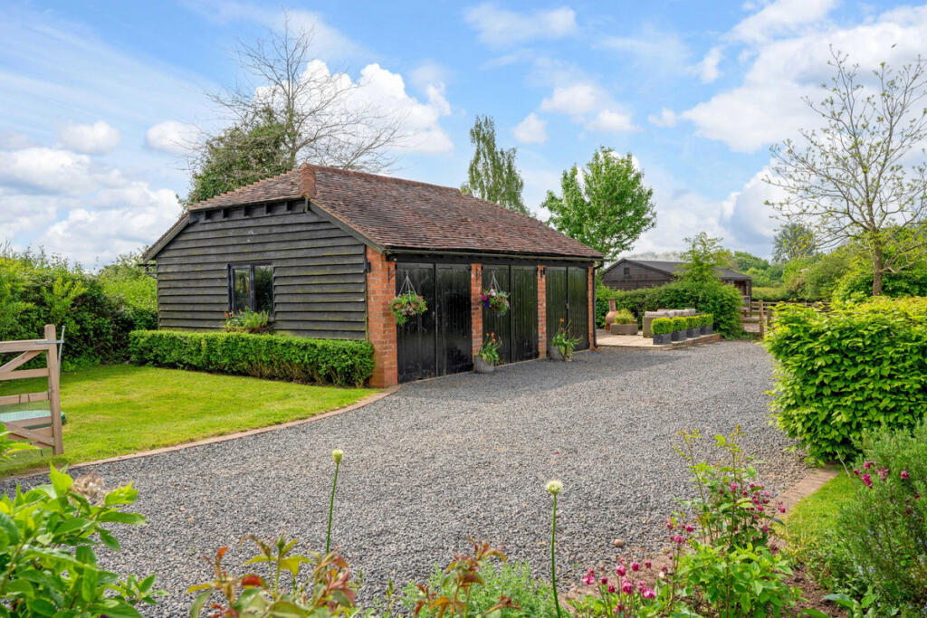 Additional image 29 of Forest Lane Hanbury Bromsgrove, Worcestershire, B60 4HT