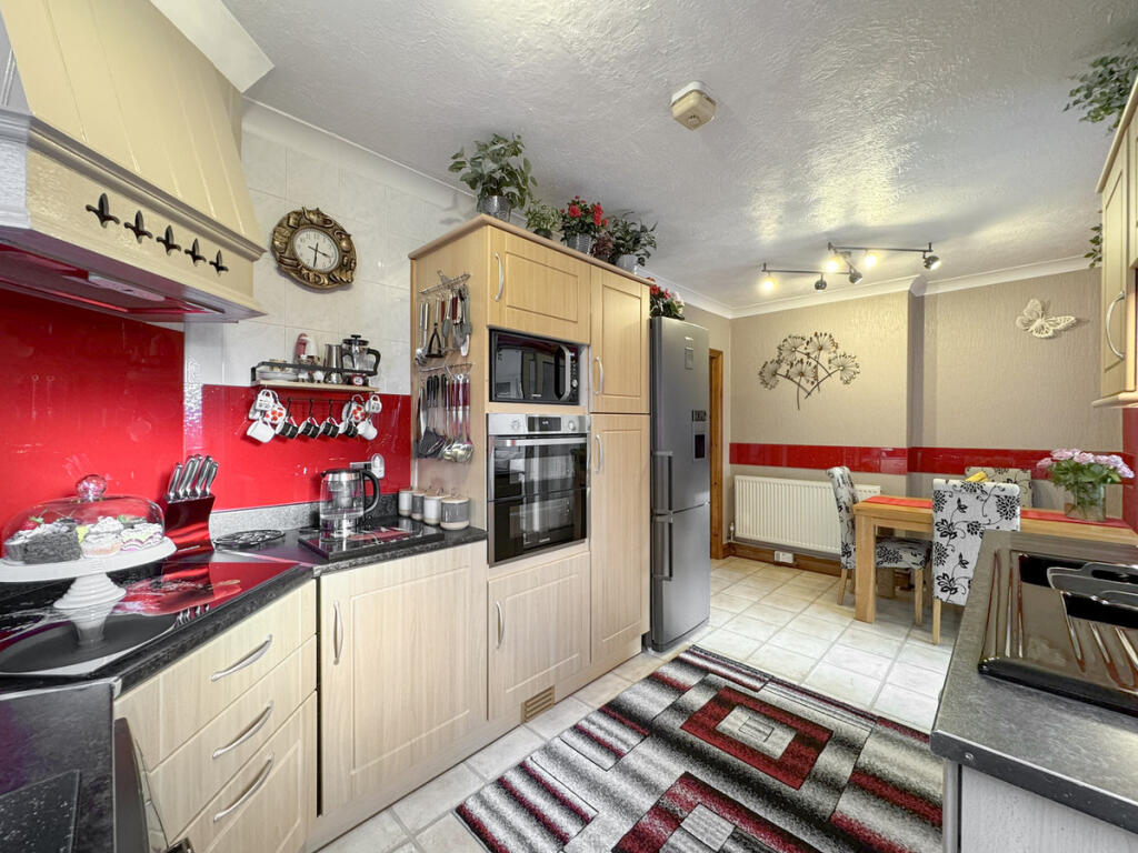 Additional image 13 of Manor Road, Lancing, BN15