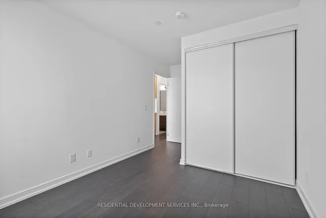 Additional image 14 of 3100 Keele St Unit 623