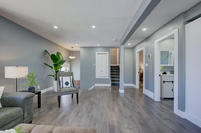 Additional image 6 of 51 Rossford Cres