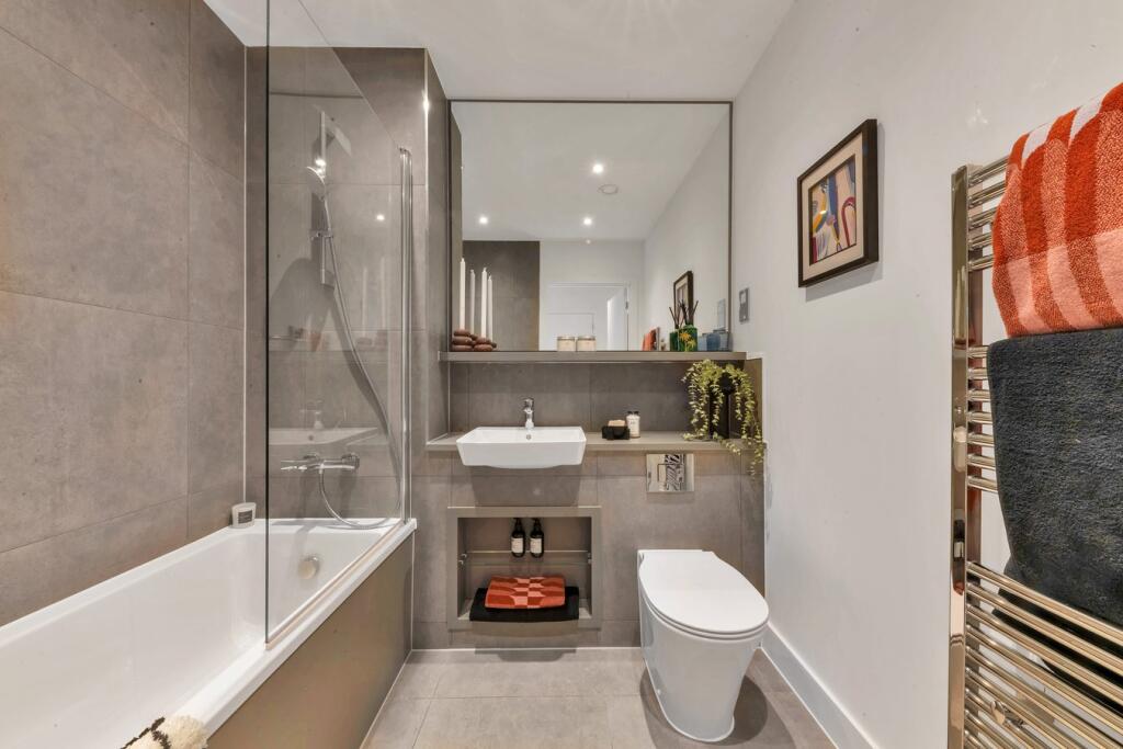 Additional image 6 of Newmarket Road, Cambridge, CB5