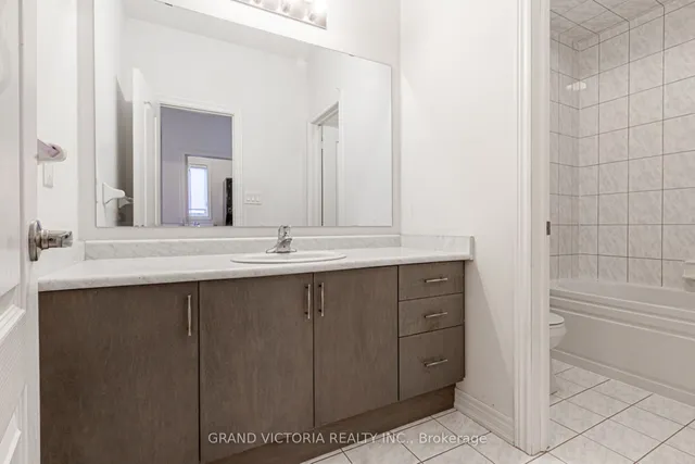 Additional image 36 of 35 Mountain Heights Pl