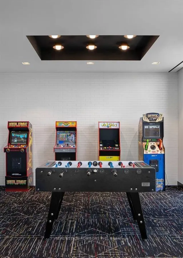 Additional image 31 of 36 Zorra St Unit 502