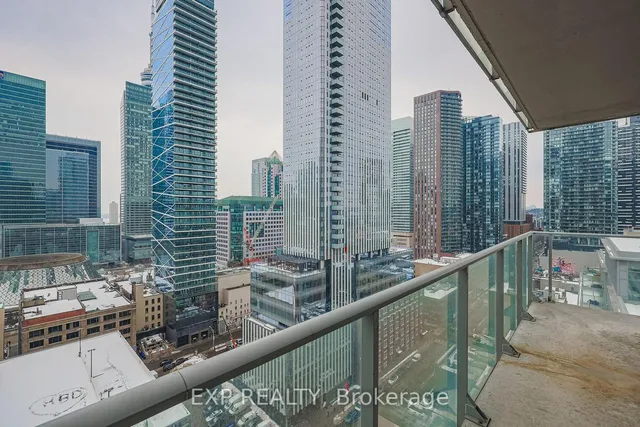 Additional image 33 of 126 Simcoe St Unit 1903