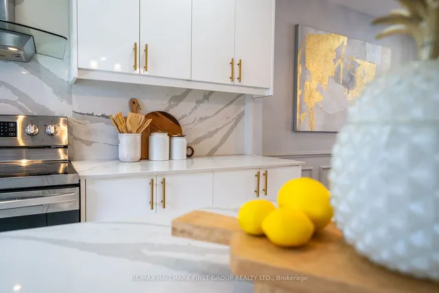 Additional image 25 of 451 Military Tr Unit 106