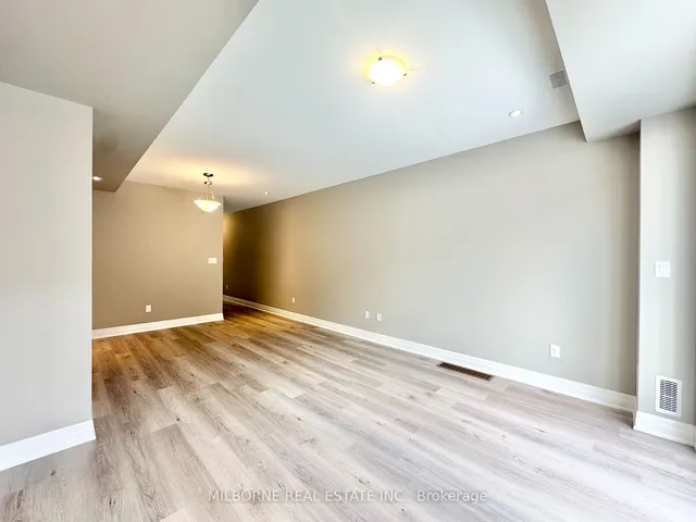 Additional image 8 of 1003 Ellesmere Rd