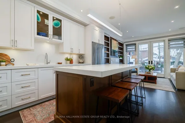 Additional image 7 of 30 Roosevelt Rd