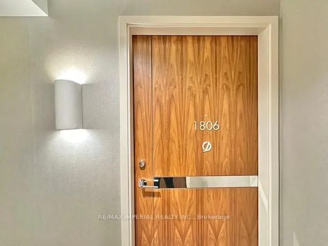 Additional image 20 of 85 Mcmahon Dr Unit 1806