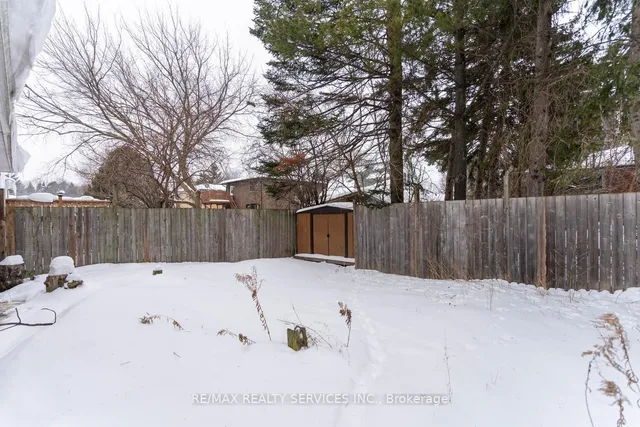 Additional image 39 of 32 Obermeyer Dr