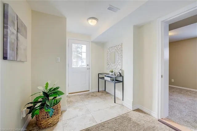 Additional image 25 of 8 Inadale Crt