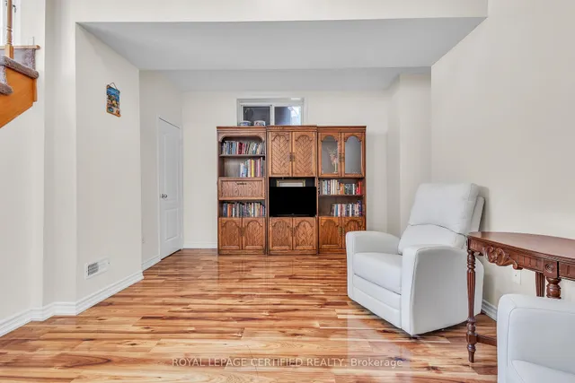 Additional image 25 of 38 Dwellers Rd