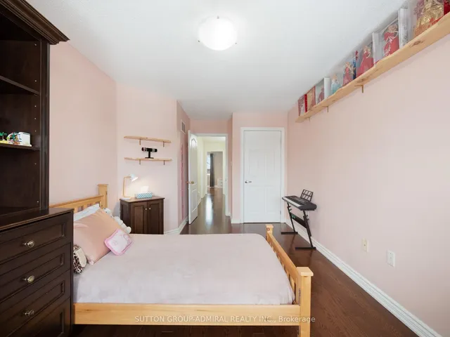 Additional image 23 of 170 Tiller Tr