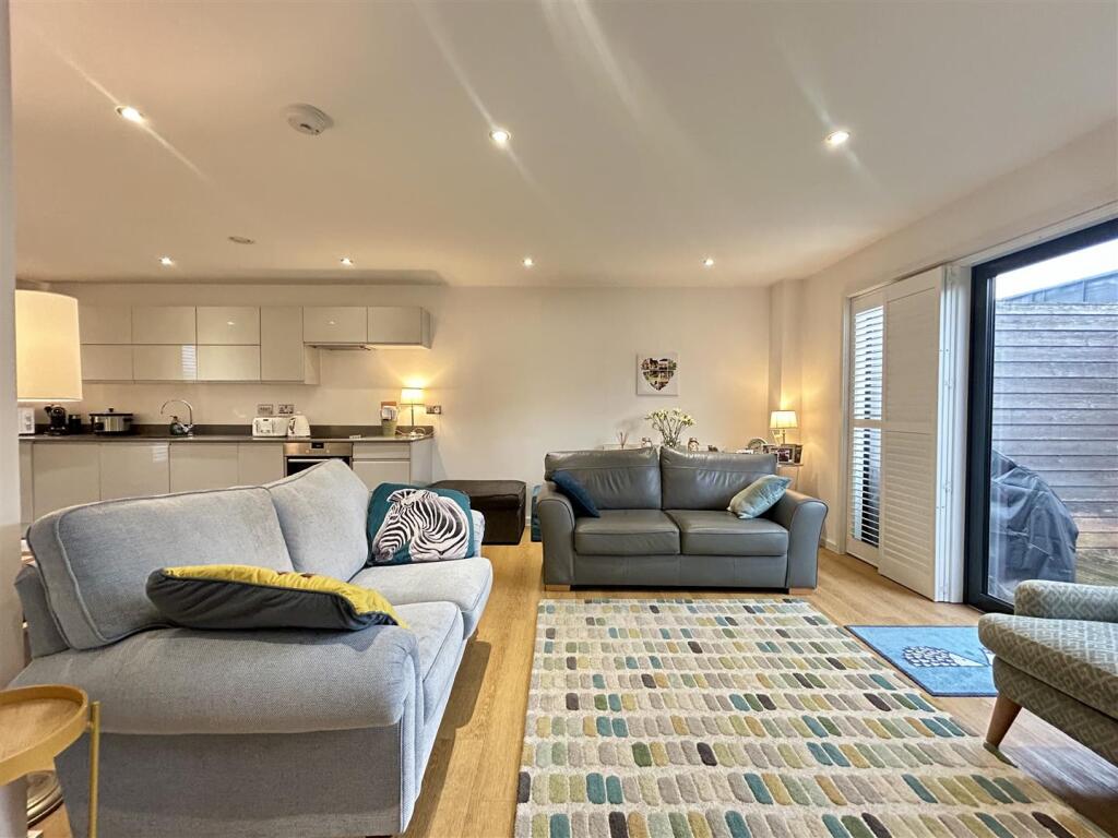 Additional image 15 of High Street, Harborne, Birmingham