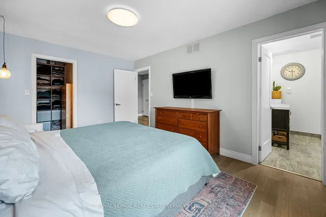 Additional image 20 of 3125 Pinemeadow Dr Unit #9