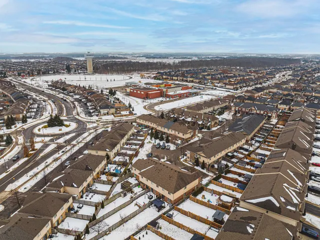 Additional image 37 of 10 Pumpkin Pass Unit 32