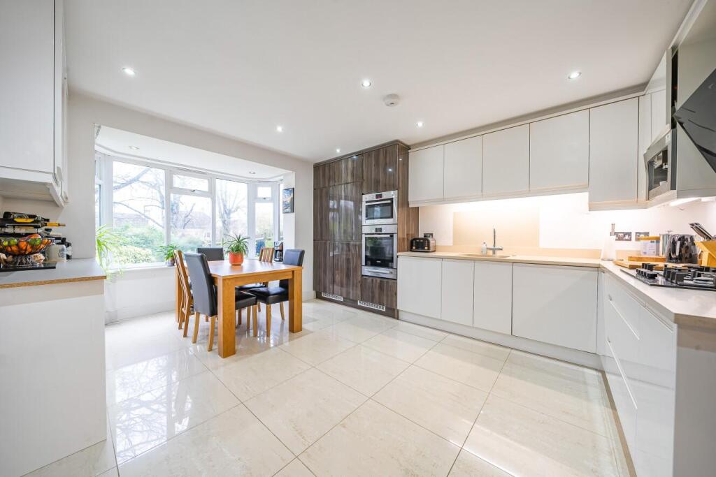 Additional image 18 of Foxgrove Road, Beckenham