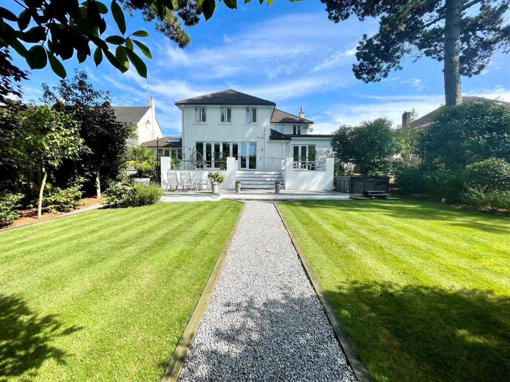 Additional image 37 of Aldridge Road, Ferndown