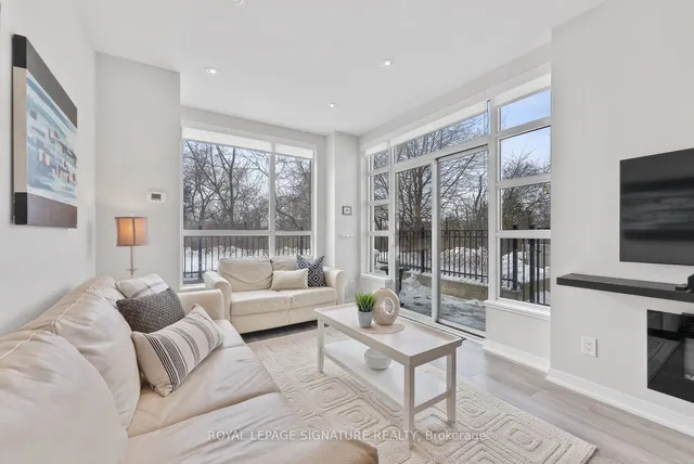 Additional image 10 of 840 Queens Plate Dr Unit 104